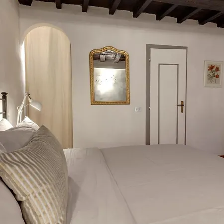 Homes Santa Maria Novella *